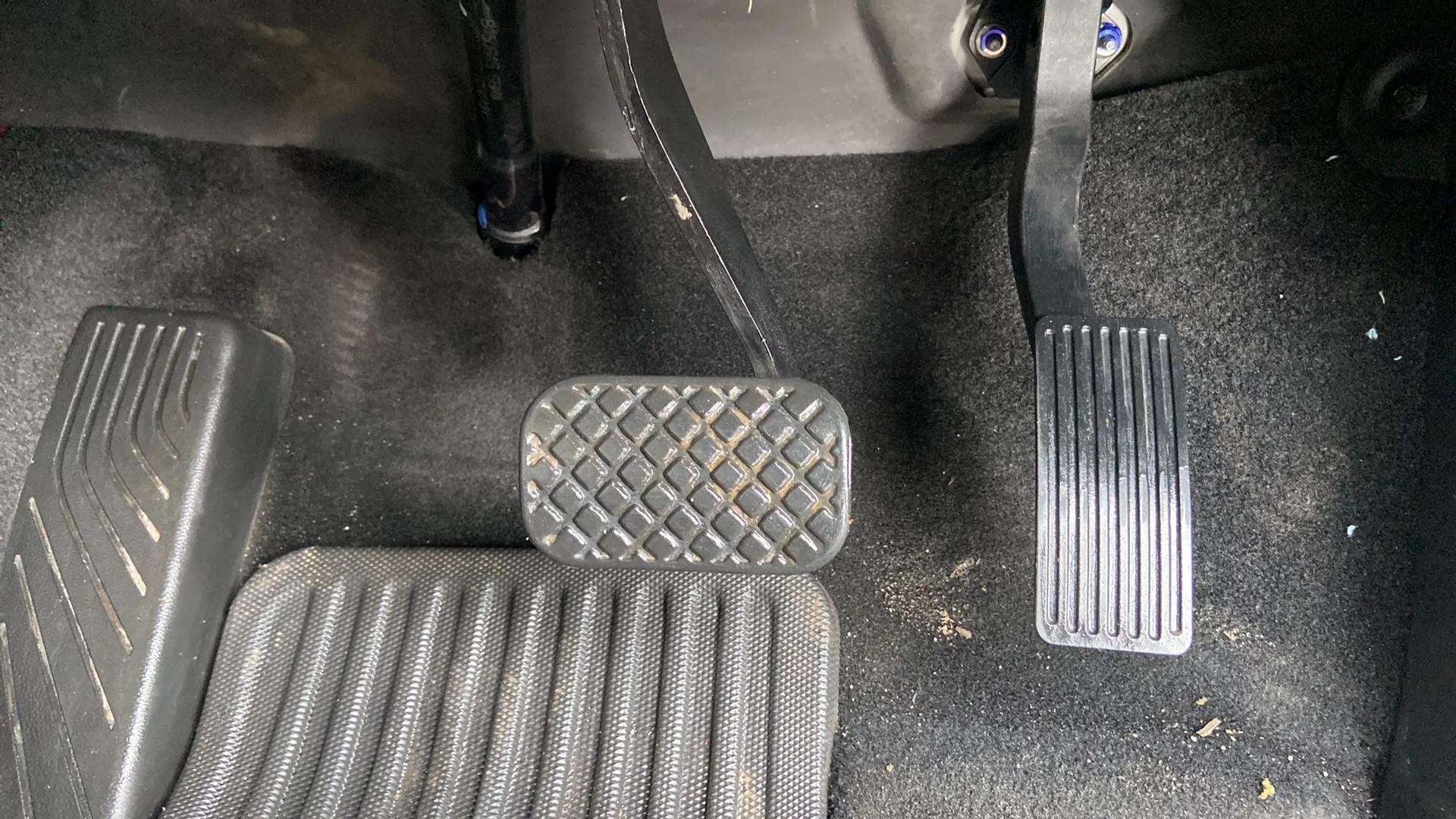 Pedal cluster of a MG Hector