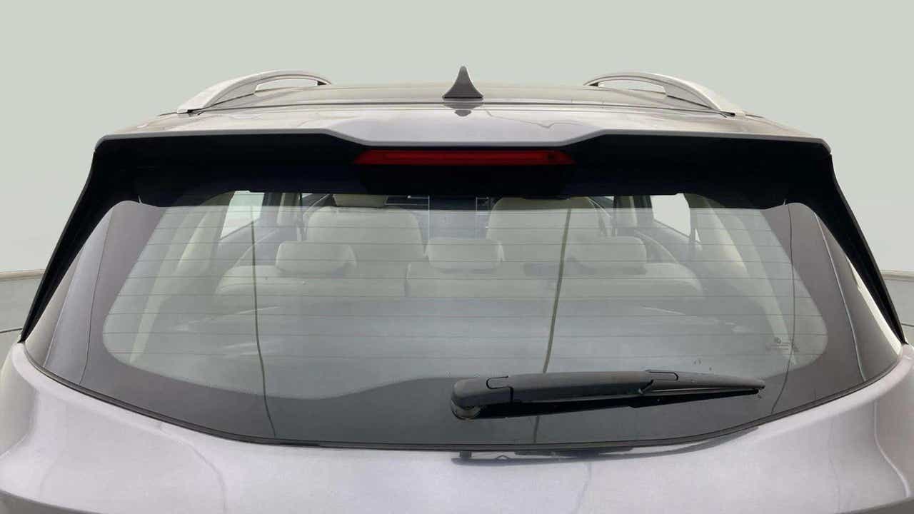 Rear view of a MG Hector