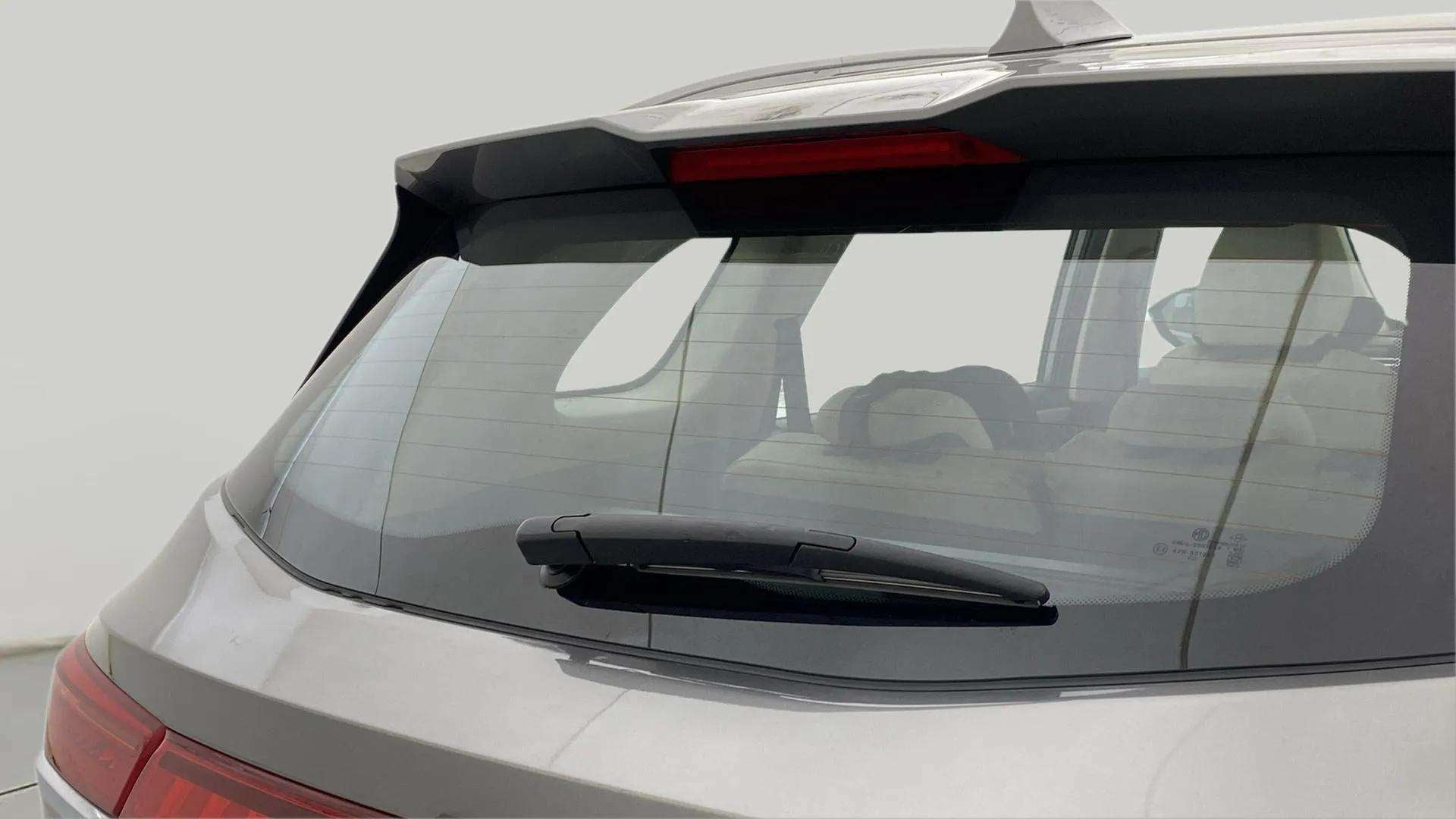 Rear view of a MG Hector