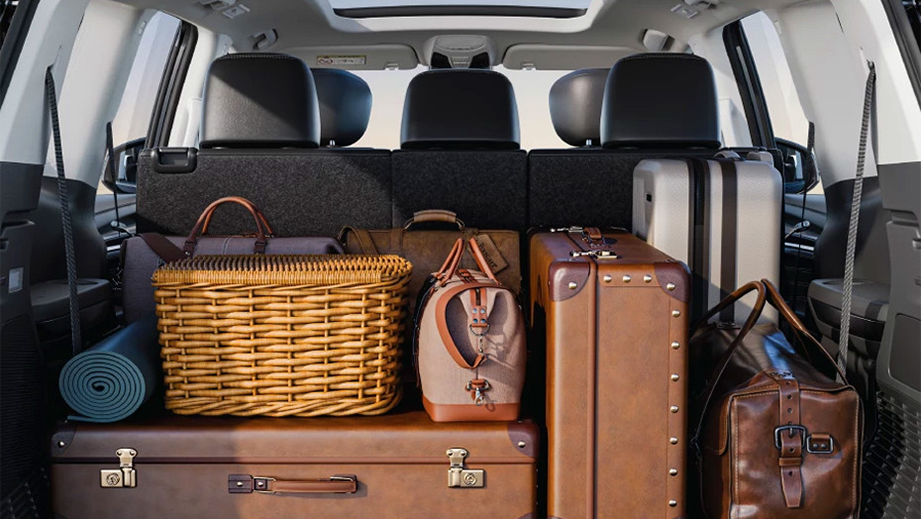 Boot space (with luggage) of MG Majestor