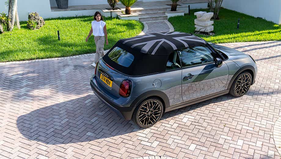 Rear three-quarter view of a Mini Mini Cooper S Convertible
