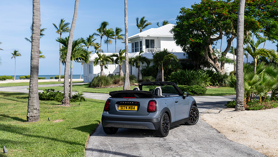 Rear view of a Mini Mini Cooper S Convertible