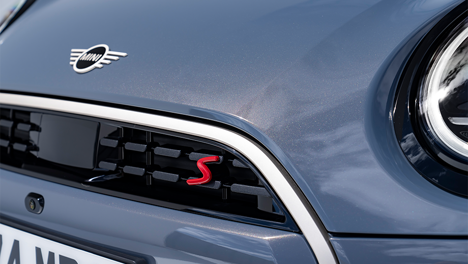 Front grille close-up of a Mini Cooper S Convertible