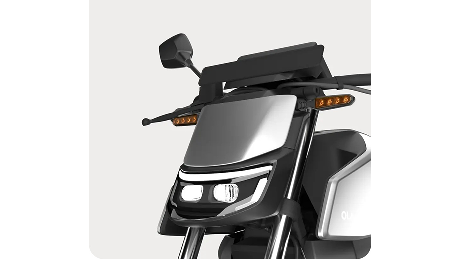 Front view of a standard Ola Ola-Roadster