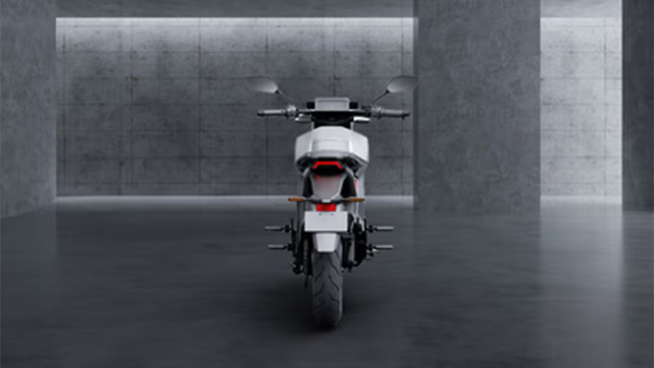 Rear view of a standard Ola Ola-Roadster