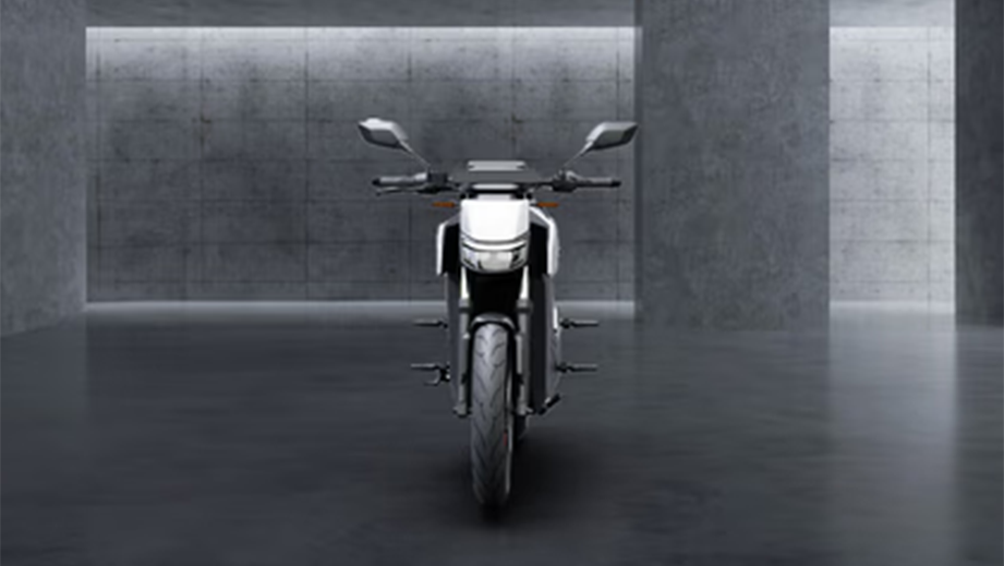 Front view of a standard Ola Ola-Roadster