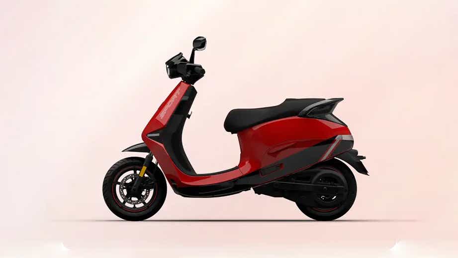 Left side view of OLA S1 Pro Sport