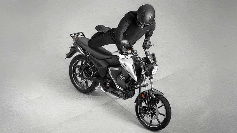 Top view of Revolt RV BlazeX