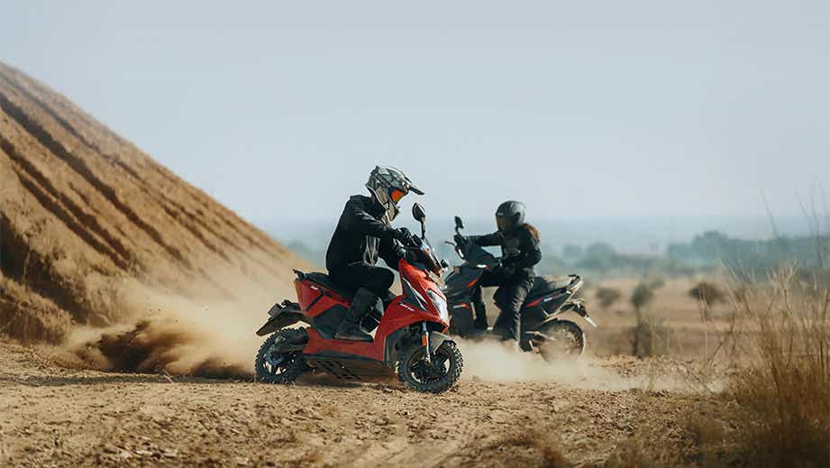 Action side view of Simple Energy One Gen 2