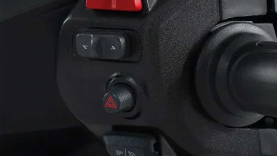 Handlebar controls of Simple Energy One S Gen 2