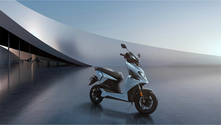 Side view of Simple Energy One S Gen 2