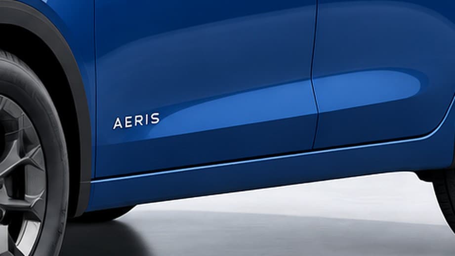 Tata Aeris Left Side Bodyline with Aeris Badge