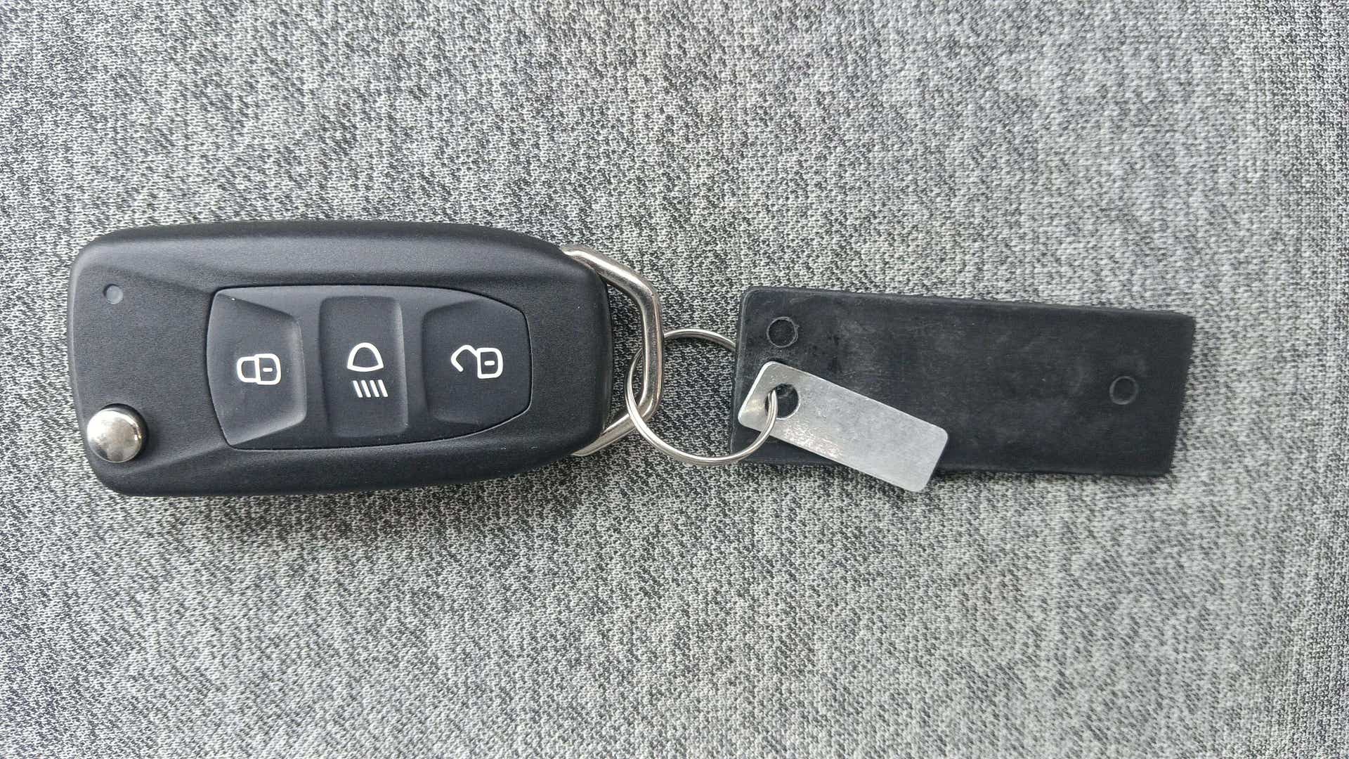 Car key fob of a Tata Curvv