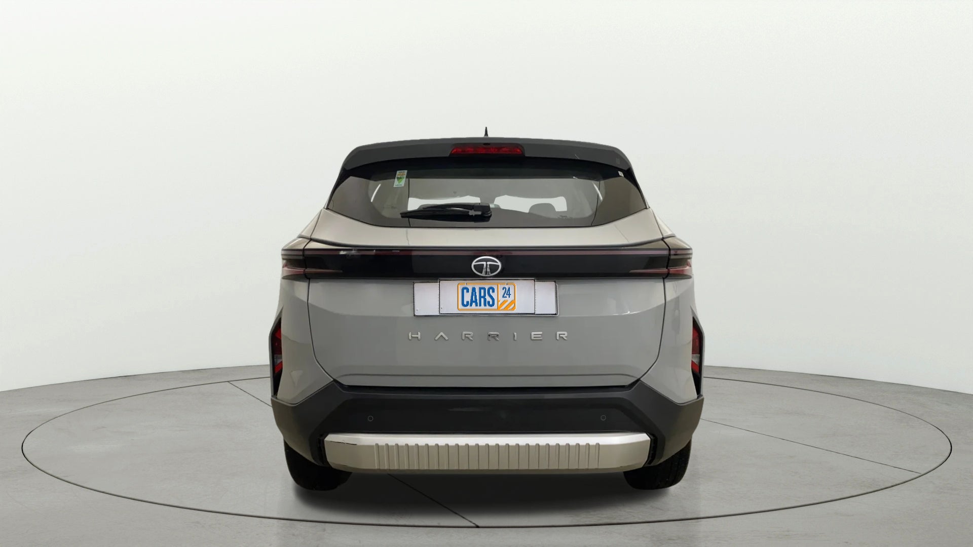 Rear view of a Pebble Grey Tata Harrier