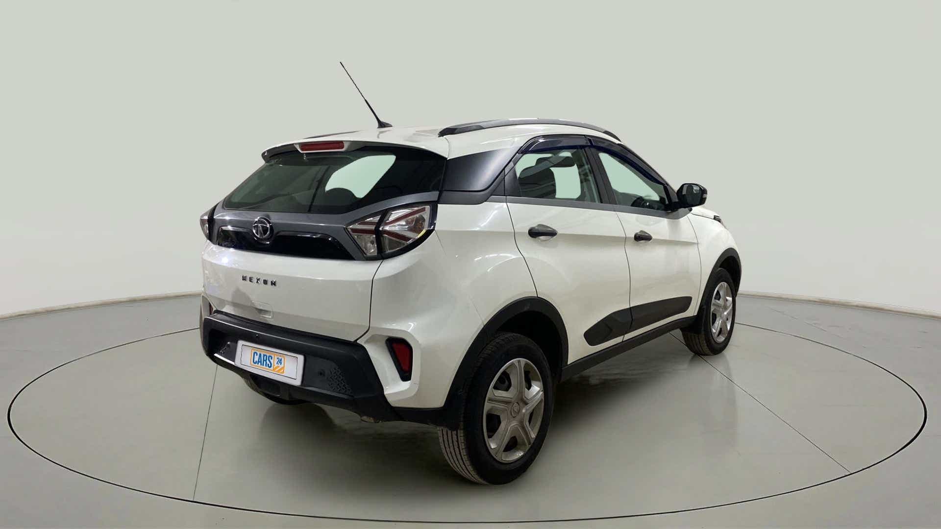 Rear three-quarter of a Tata Nexon 2017-2023