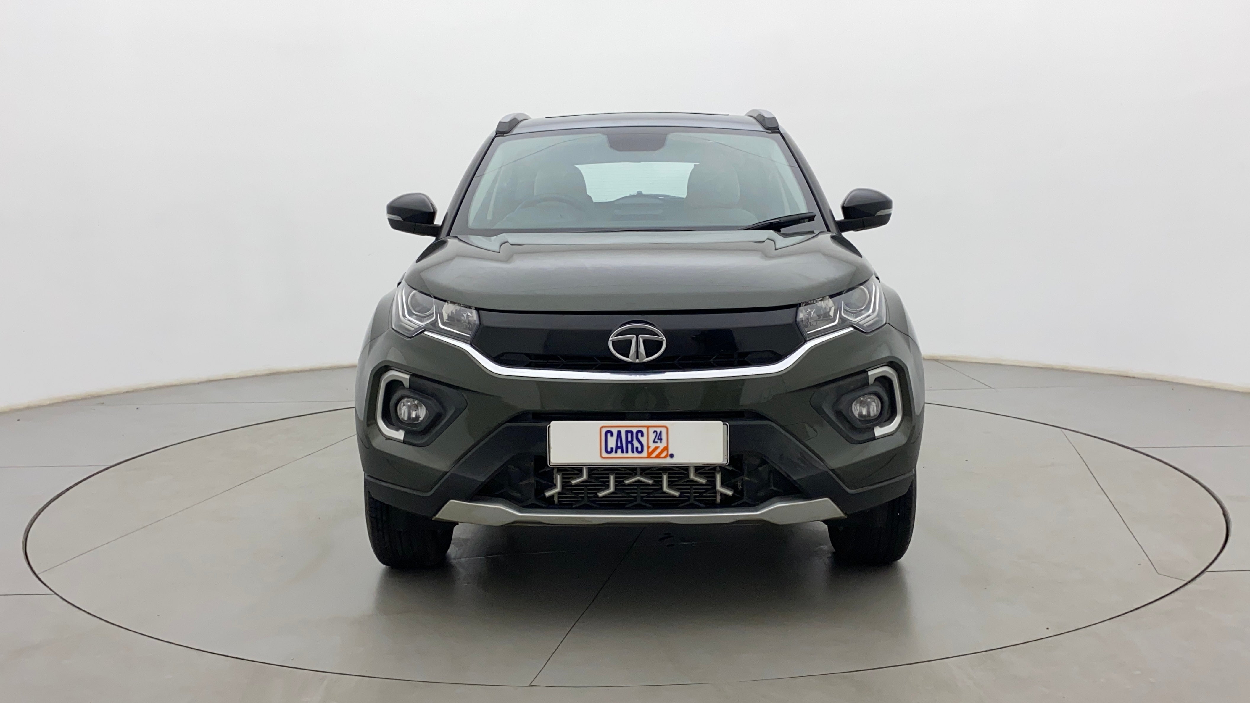Front view of a Tata Nexon 2017-2023
