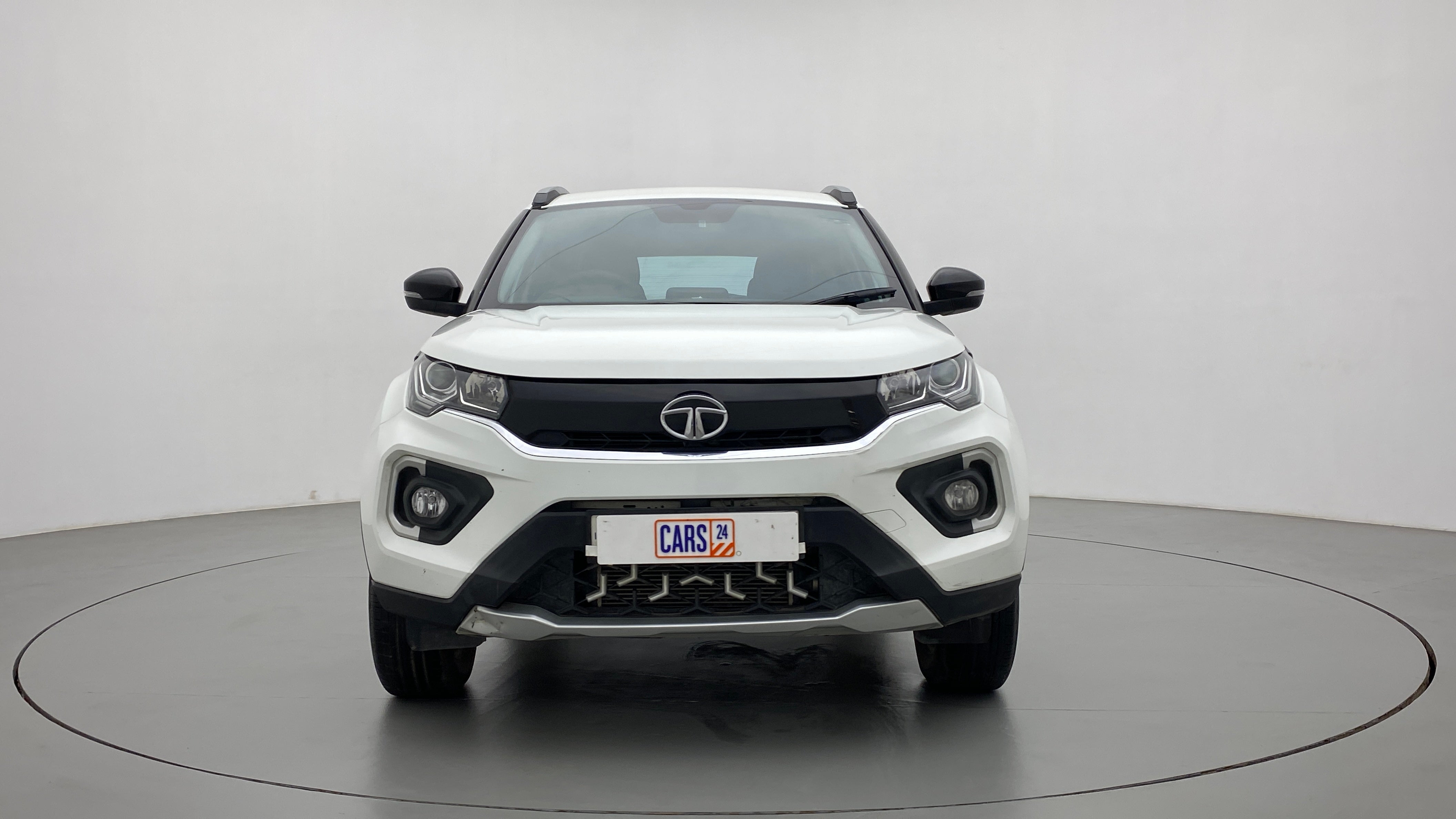 Front view of a Tata Nexon 2017-2023