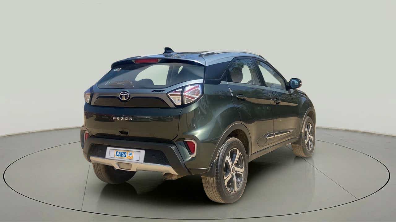 Rear three-quarter of a Tata Nexon 2017-2023