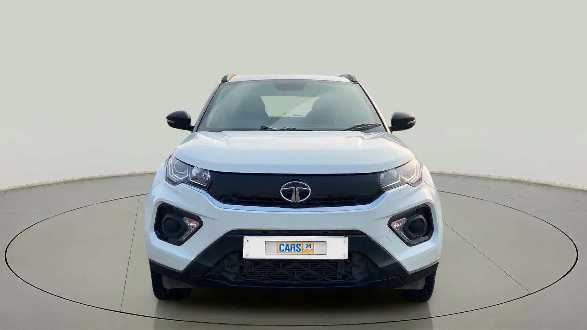 Front view of a Tata Nexon 2017-2023