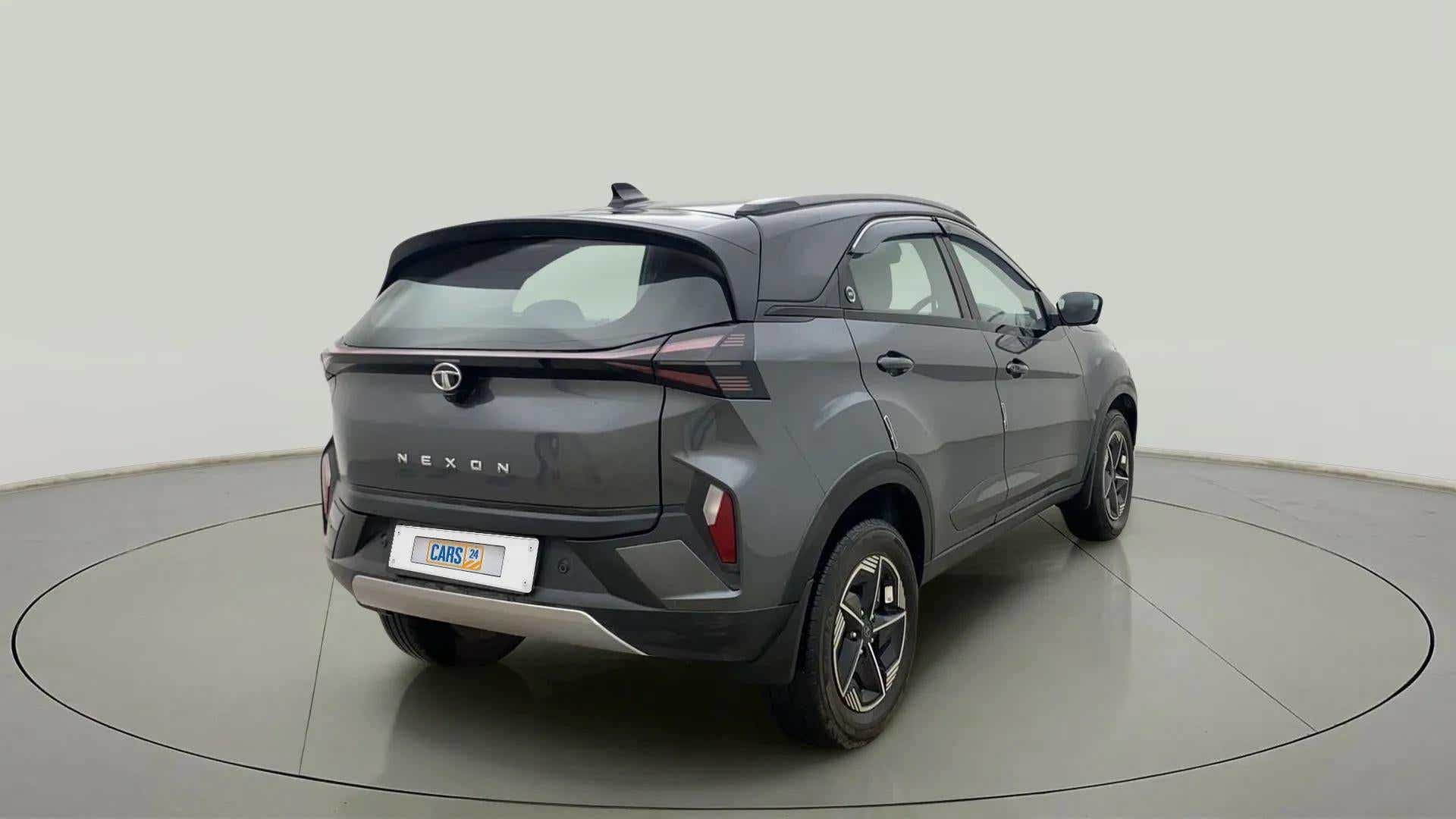 Rear three-quarter of a Tata Nexon 2017-2023