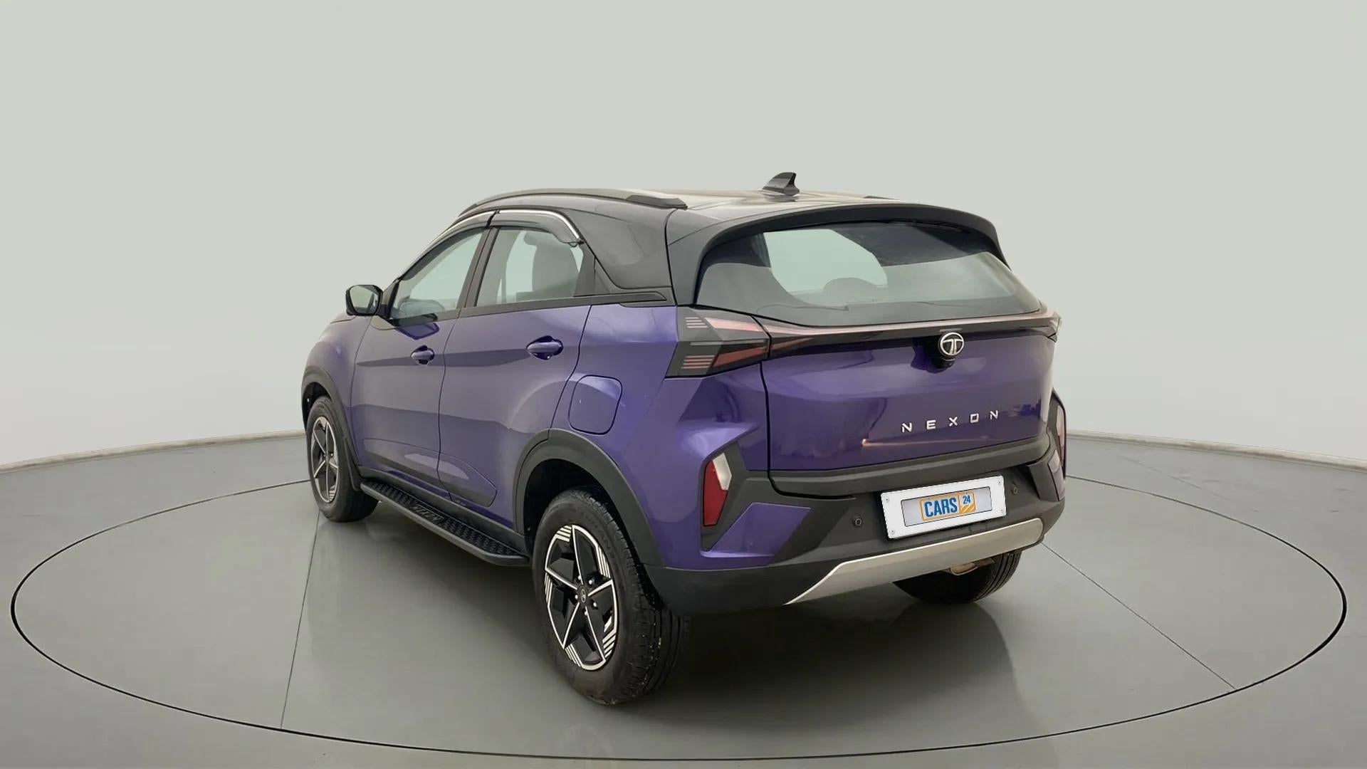 Rear three-quarter of a Tata Nexon 2017-2023