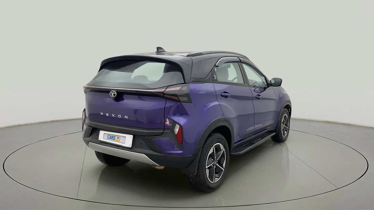 Rear three-quarter view of a Tata Nexon 2017-2023