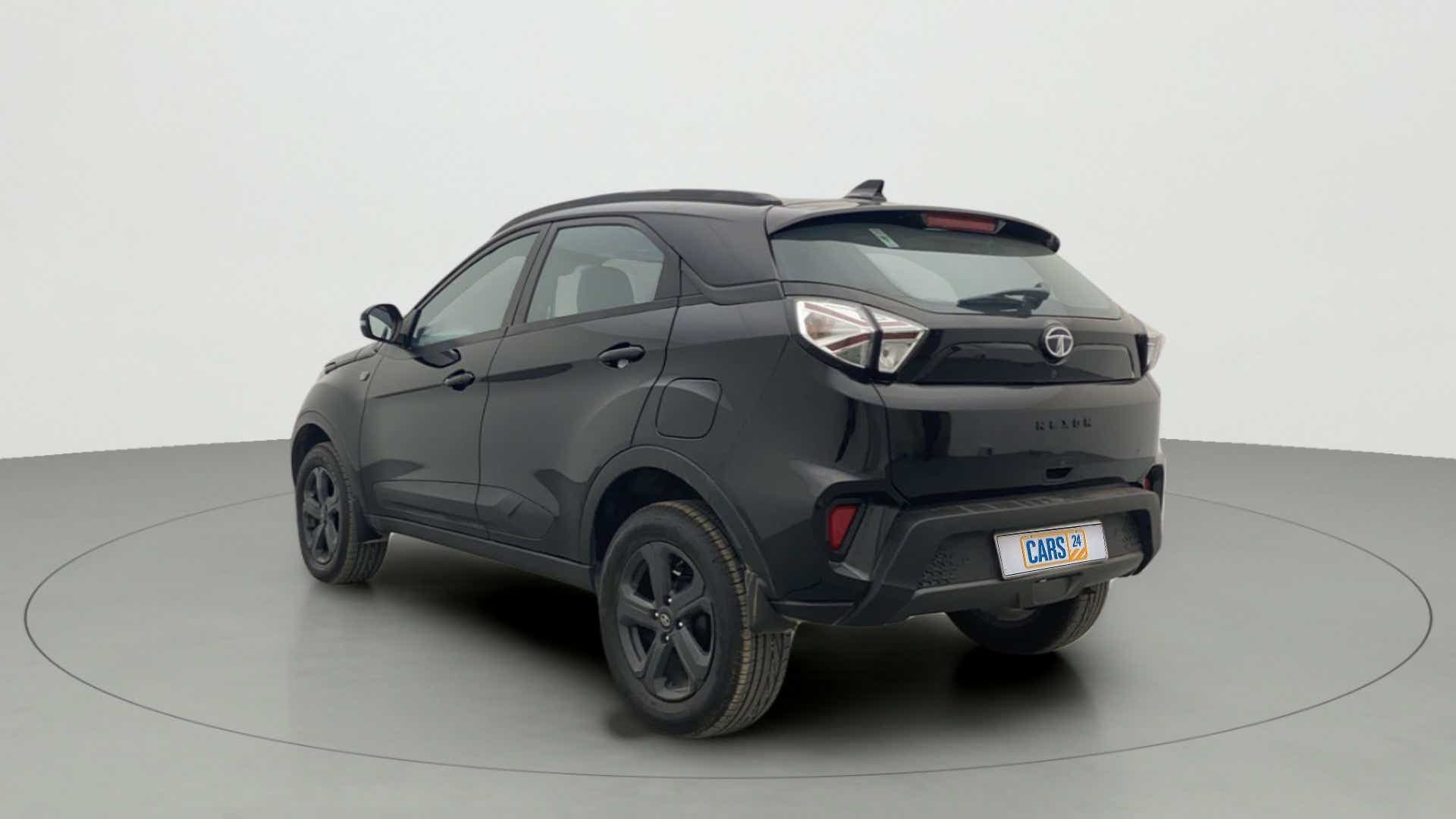 Rear three-quarter view of a Tata Nexon 2017-2023