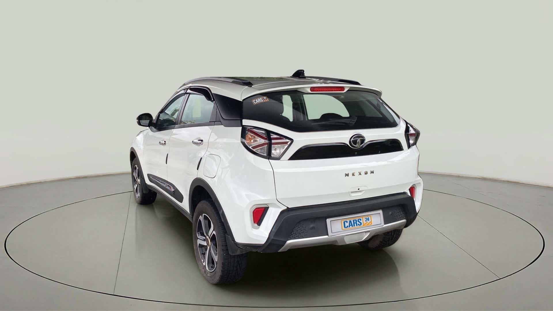 Rear three-quarter view of a Tata Nexon 2017-2023