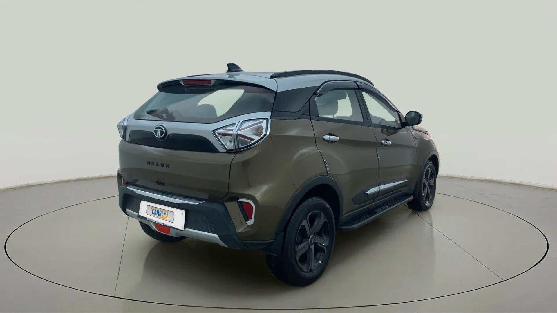 Rear three-quarter view of a Tata Nexon 2017-2023
