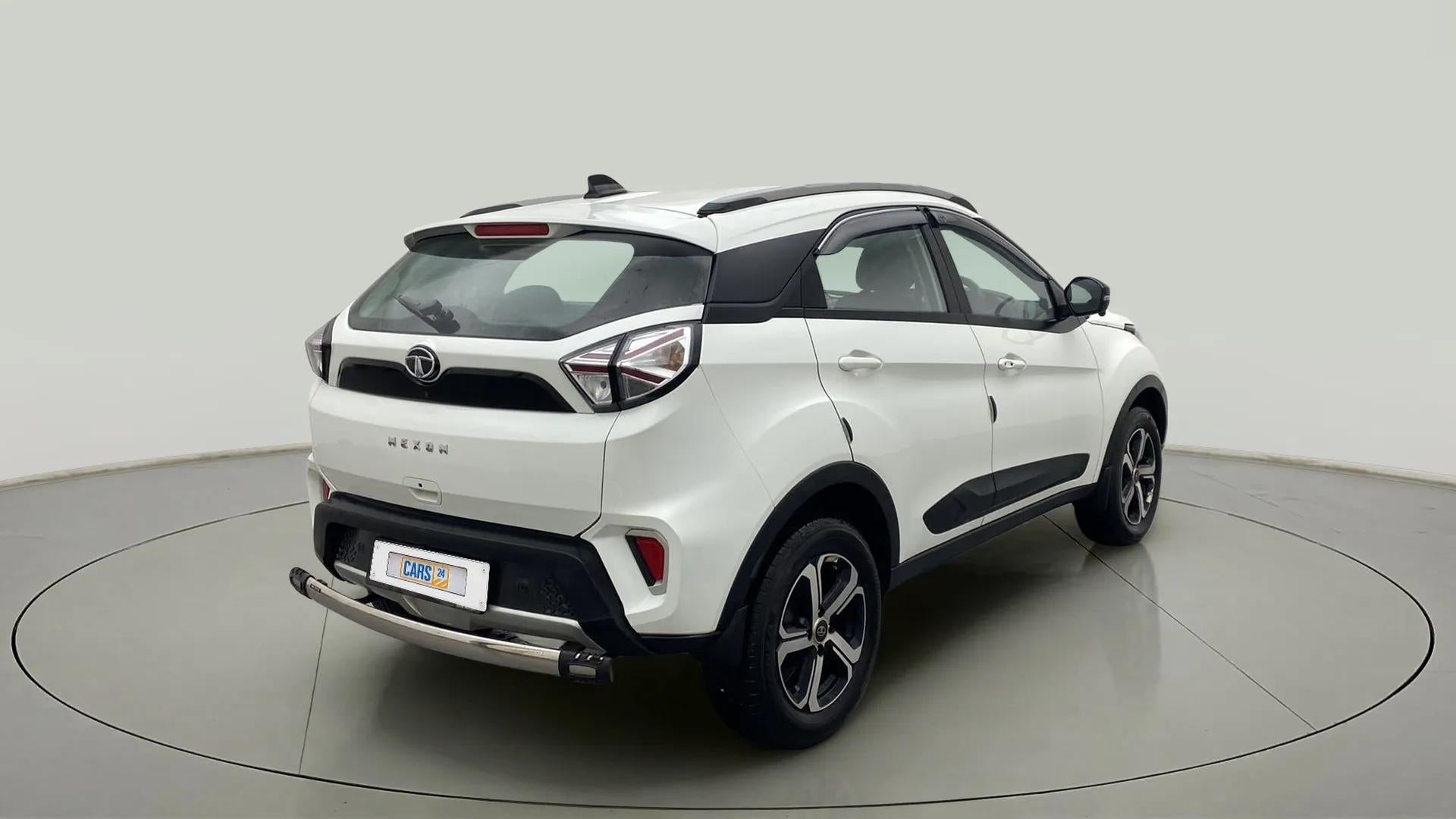 Rear three-quarter of a Tata Nexon 2017-2023