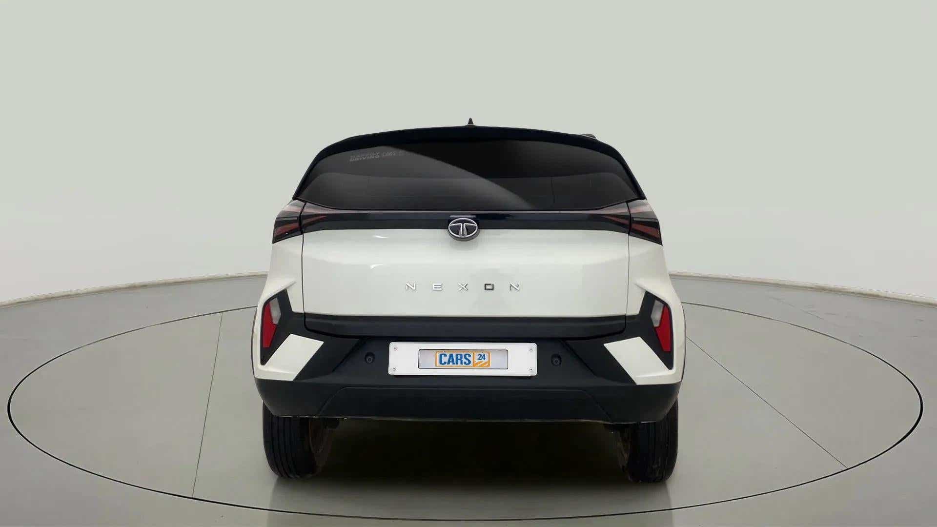 Rear view of a Tata Nexon 2017-2023