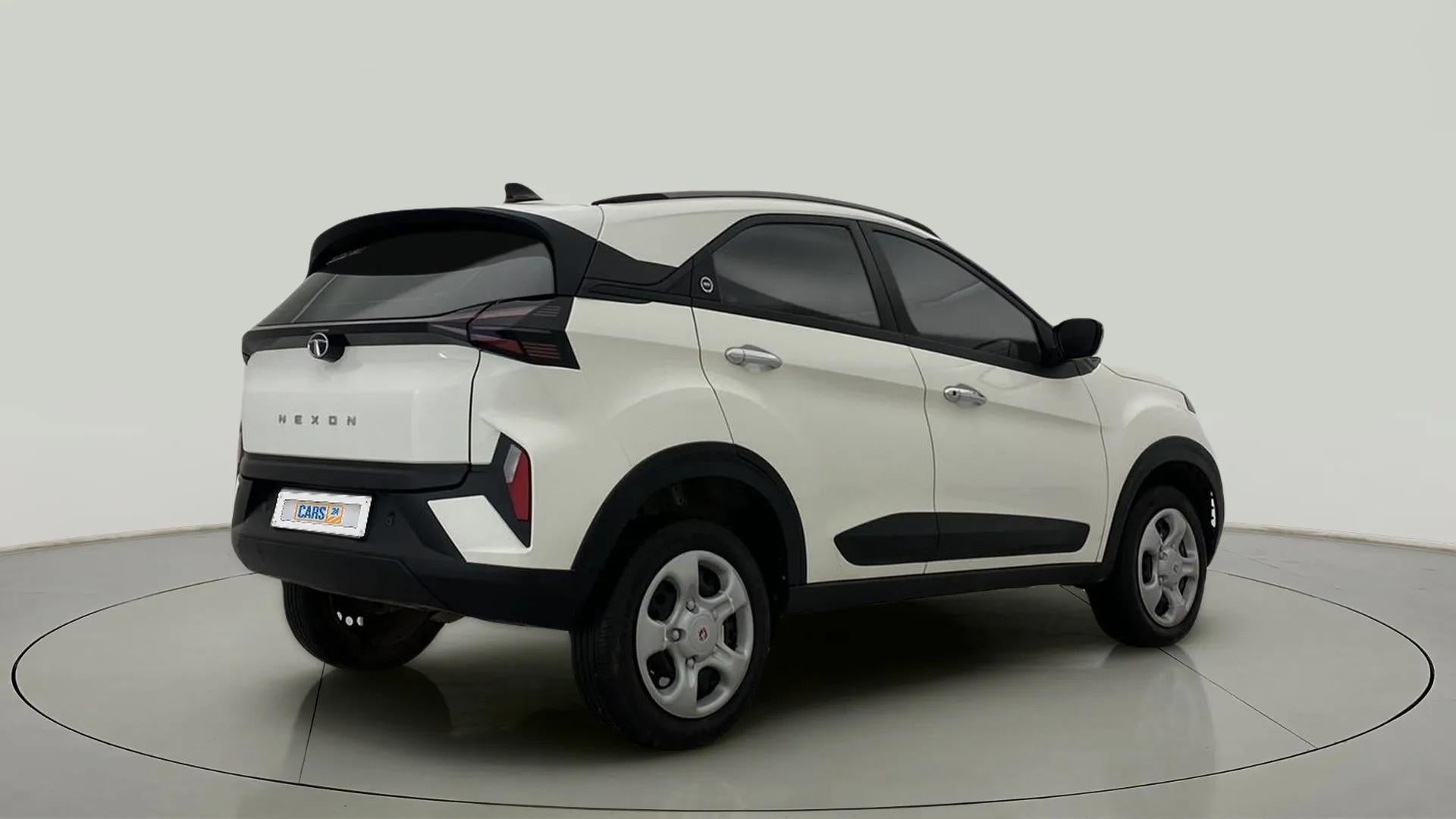 Rear three-quarter of a Tata Nexon 2017-2023