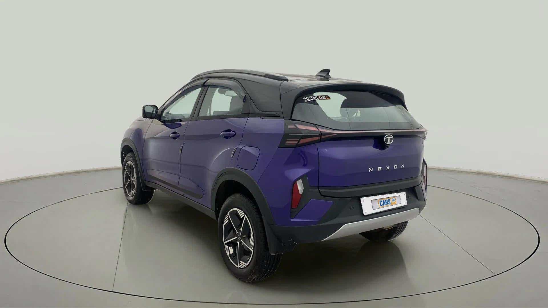 Rear three-quarter view of a Tata Nexon 2017-2023