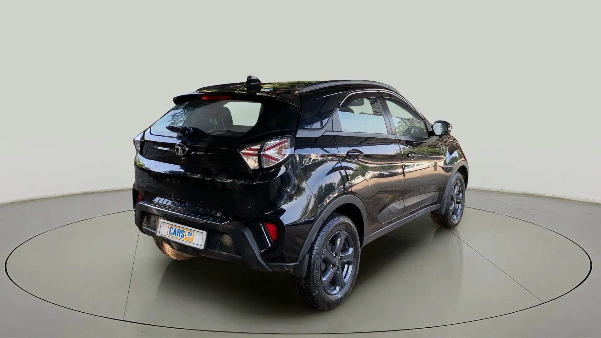 Rear three-quarter view of a Tata Nexon 2017-2023
