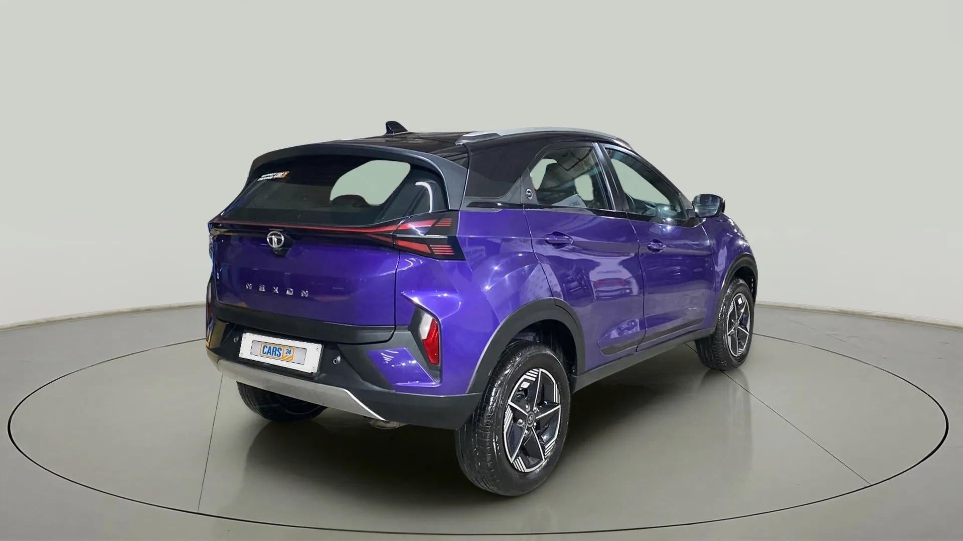 Rear three-quarter view of a Tata Nexon 2017-2023