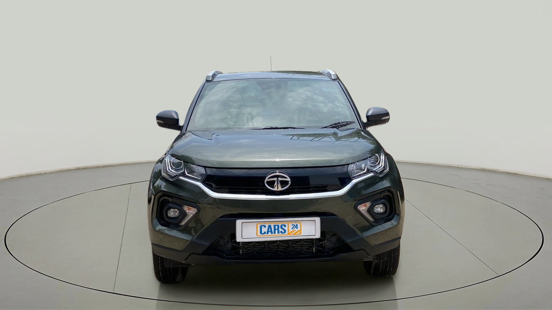 Front view of a Tata Nexon 2017-2023