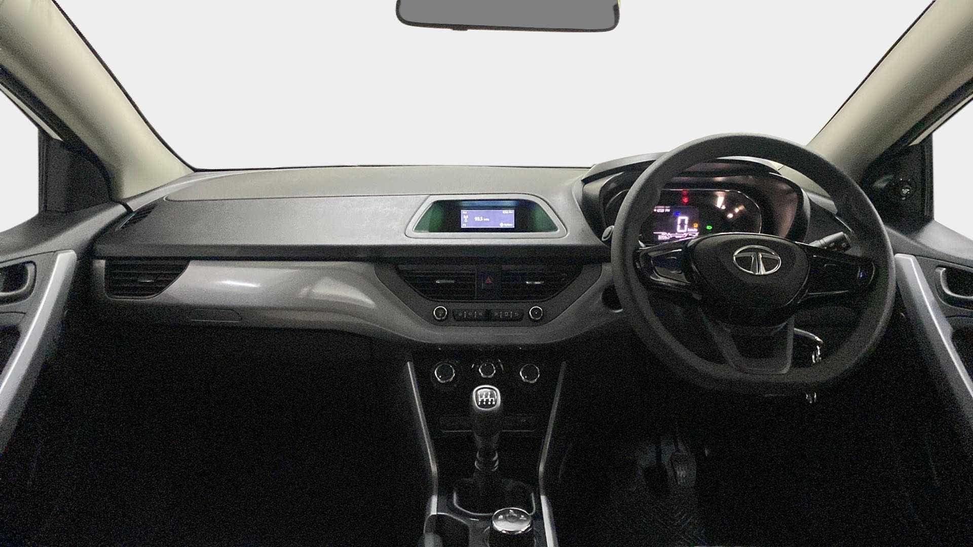 Dashboard and steering wheel of a Tata Nexon 2017-2023