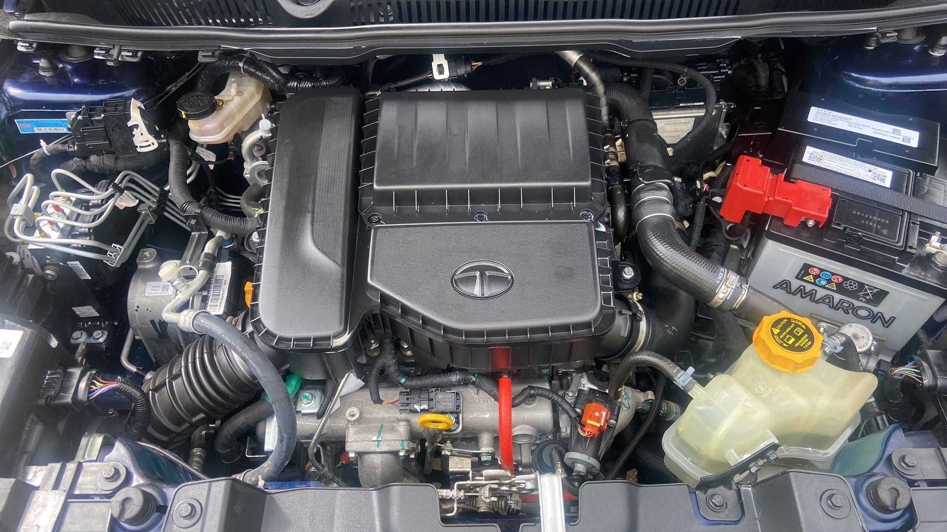 Engine bay of a Tata Nexon 2017-2023