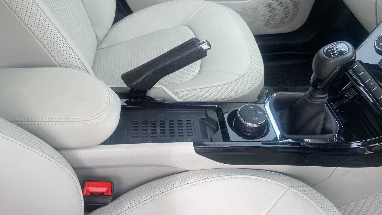 Center console and gear shift of a Tata Nexon 2017-2023