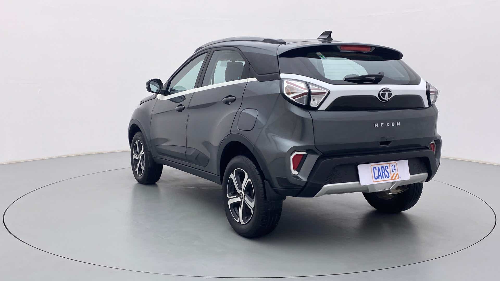 Rear three-quarter view of a Tata Nexon 2017-2023