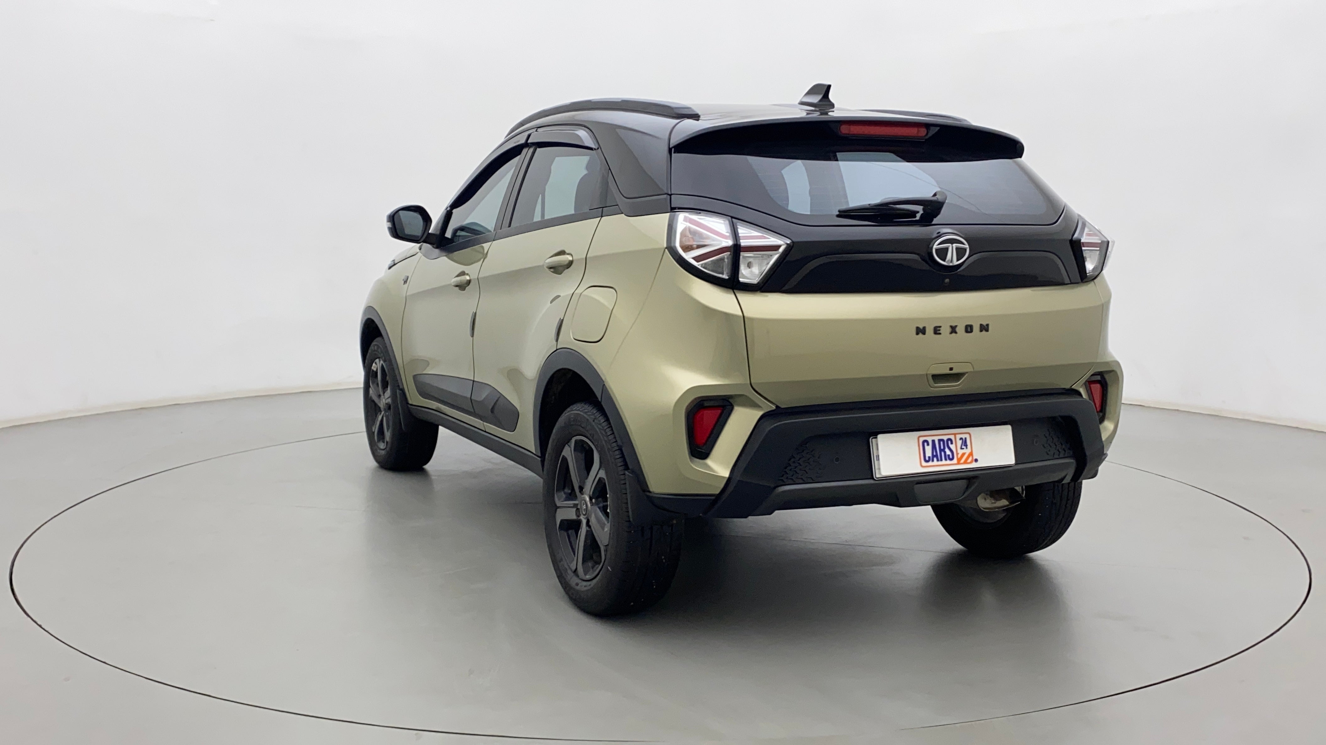 Rear three-quarter of a Tata Nexon 2017-2023