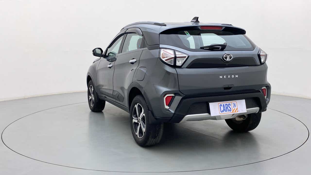 Rear three-quarter of a Tata Nexon 2017-2023