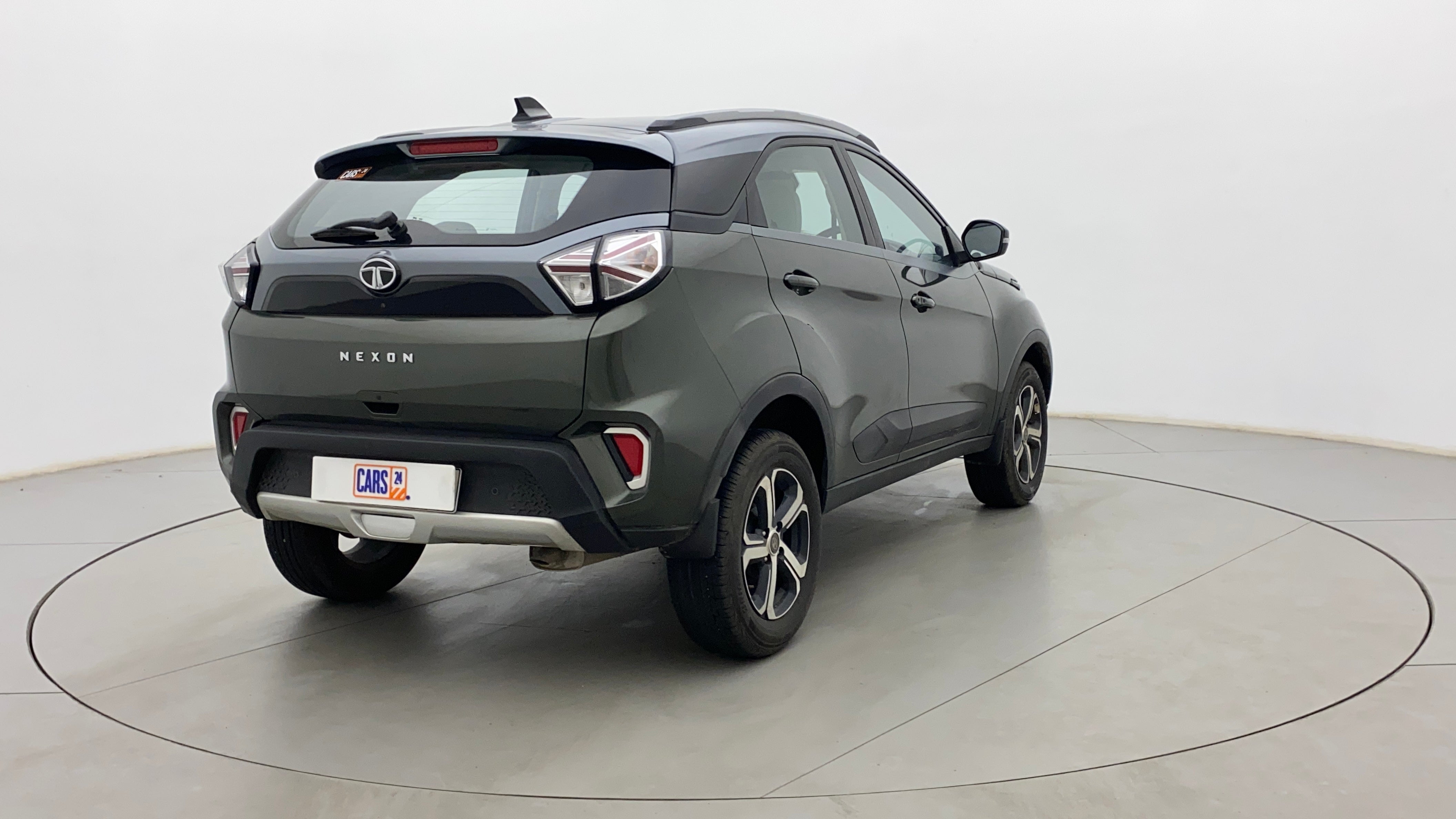 Rear three-quarter view of a Tata Nexon 2017-2023