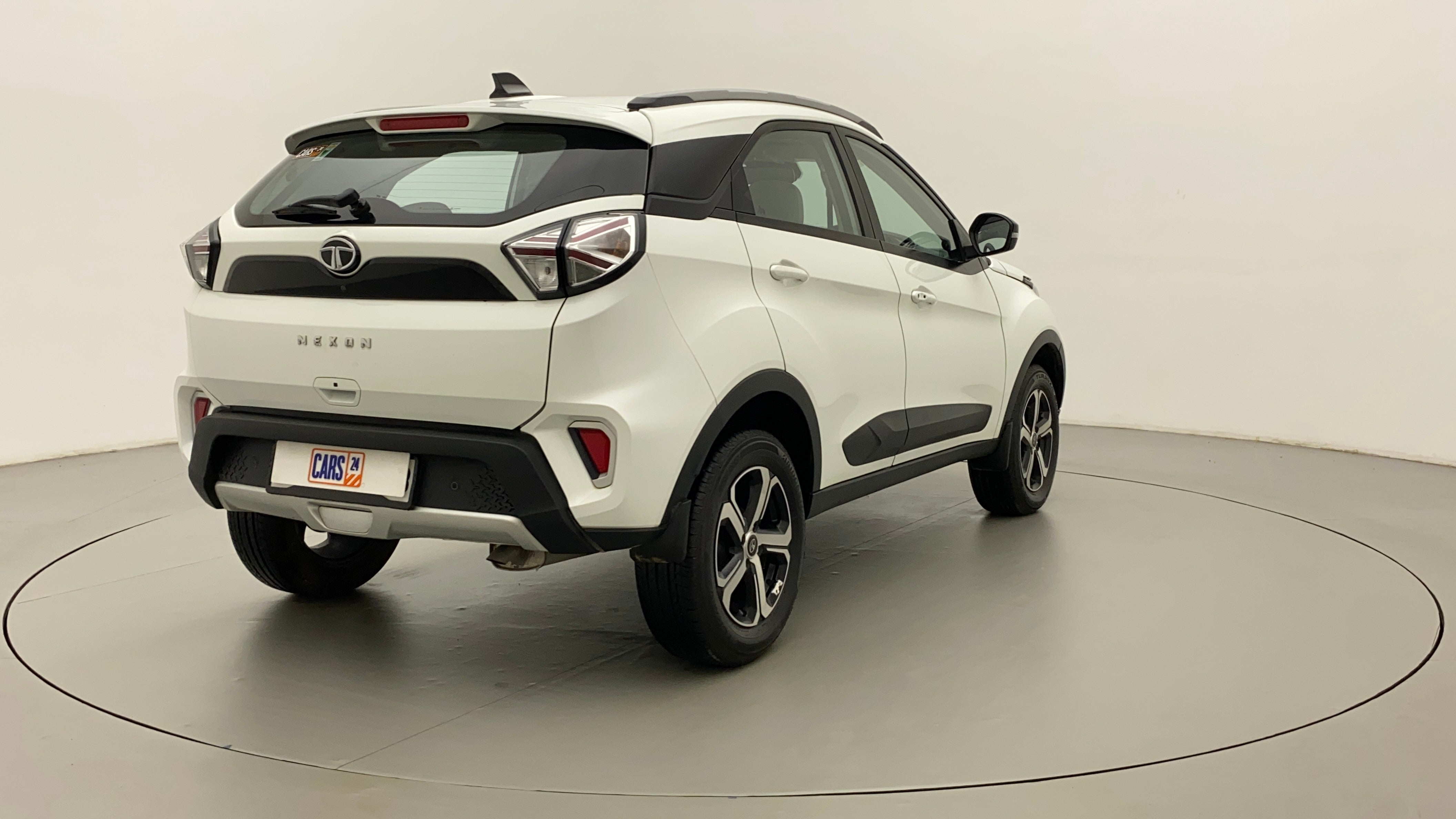 Rear three-quarter of a Tata Nexon 2017-2023