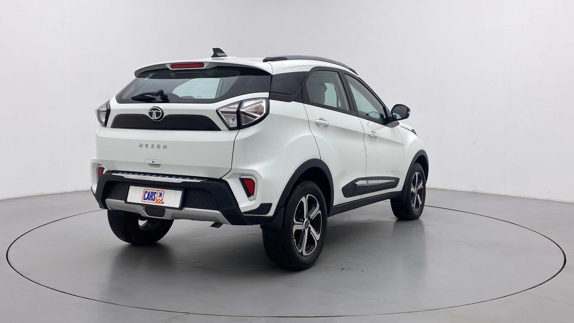 Rear three-quarter of a Tata Nexon 2017-2023