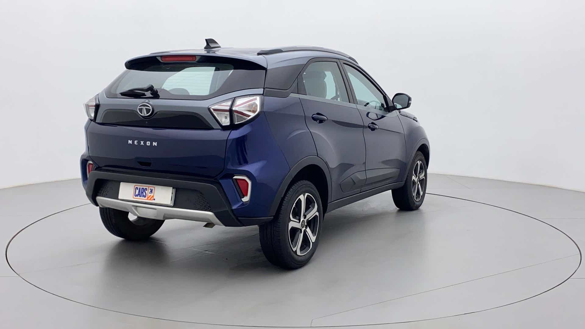 Rear three-quarter view of a Tata Nexon 2017-2023