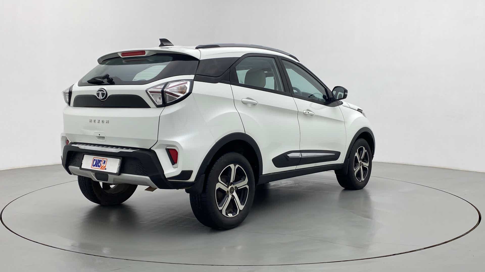 Rear three-quarter view of a Tata Nexon 2017-2023