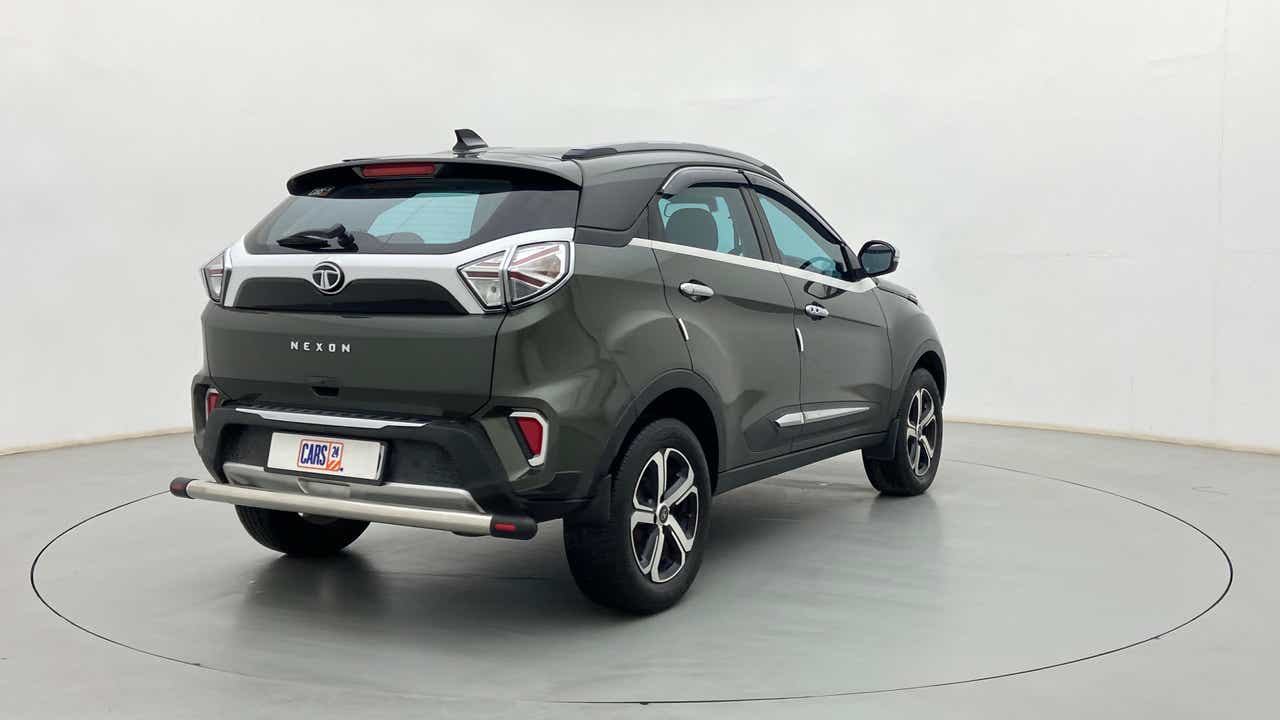 Rear three-quarter view of a Tata Nexon 2017-2023