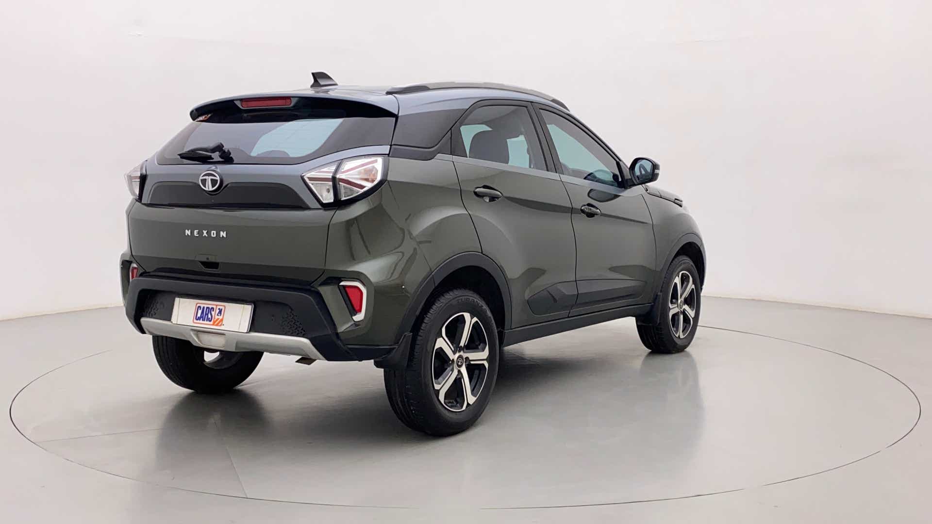 Rear three-quarter view of a Tata Nexon 2017-2023