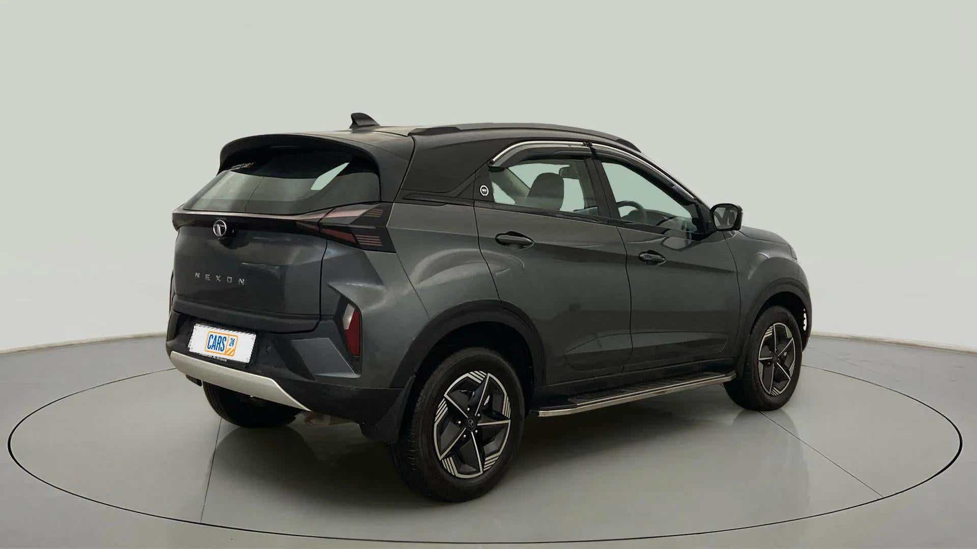 Rear three-quarter view of a Tata Nexon 2017-2023